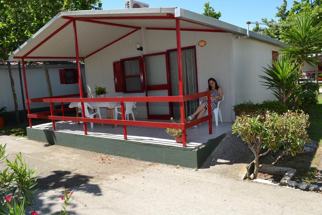Villaggio Albergo Cervo ザッポネータ エクステリア 写真